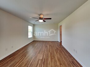 5324 Cairo Ct in Denver, NC - Foto de edificio - Building Photo