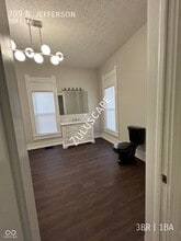 709 N Jefferson St in Muncie, IN - Building Photo - Building Photo