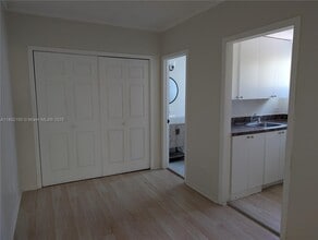 38 Oviedo Ave in Coral Gables, FL - Building Photo - Building Photo