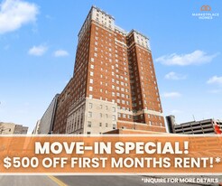 525 W Lafayette Blvd in Detroit, MI - Building Photo