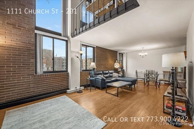 1111 Church St in Evanston, IL - Building Photo - Building Photo