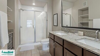 2745 Westpointe Dr, Unit 15302 in New Braunfels, TX - Foto de edificio - Building Photo