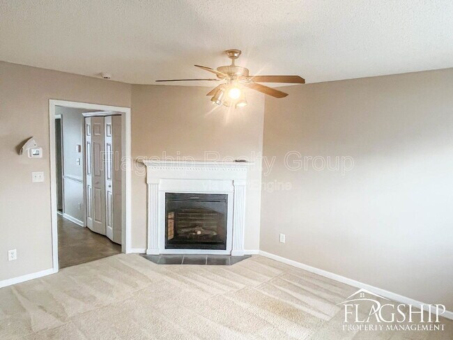 3813 E Vancroft Cir in Winterville, NC - Building Photo - Building Photo