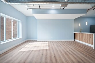 9909 W Roosevelt Rd-Unit -Unit 3 in Westchester, IL - Foto de edificio - Building Photo