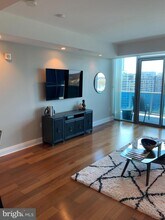 1881 N Nash St in Arlington, VA - Building Photo - Building Photo