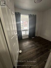 6564 Level Ave in Niagara Falls, ON - Building Photo - Building Photo