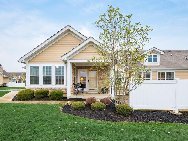 7021 Kinsale Ln in Powell, OH - Building Photo - Building Photo