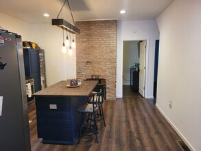 11 Maytide St in Pittsburgh, PA - Building Photo - Building Photo