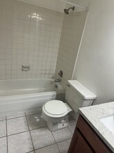 3051 S Ursula Cir, Unit 202 in Aurora, CO - Building Photo - Building Photo