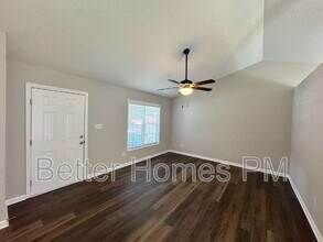 5949 Presentation St in Knightdale, NC - Building Photo - Building Photo