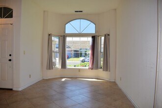 8663 Disa Alpine Way in Elk Grove, CA - Building Photo - Building Photo