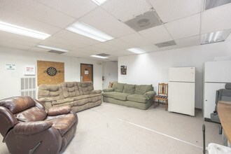 12715 W 3rd St in Odessa, TX - Foto de edificio - Building Photo