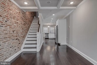 614 Hyson St, Unit Master in Baltimore, MD - Building Photo - Building Photo