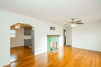 1102 Woods Dr in Statesville, NC - Building Photo - Building Photo