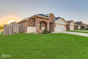 9105 Poynter St in Fort Worth, TX - Building Photo