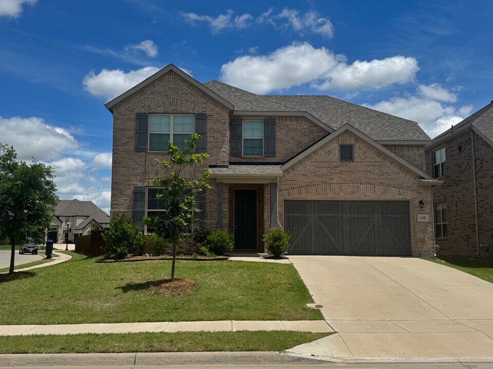 4100 Smokey Hill Ct in Prosper, TX - Building Photo