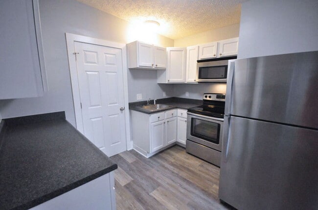 51 McMillen Ave in Columbus, OH - Building Photo - Building Photo