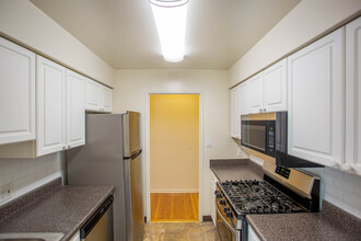 Northfield Apartments in Bethlehem, PA - Building Photo - Interior Photo