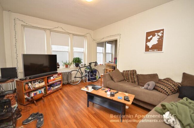 property at 1163 Boylston St