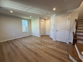 1100 Rampart Dr in Fredericksburg, VA - Building Photo - Building Photo