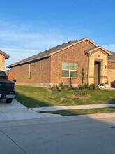 163 Birch Frst Ln in Boyd, TX - Building Photo - Building Photo
