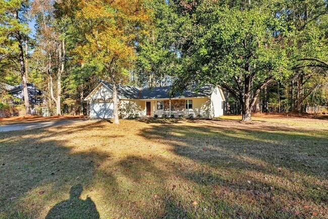 165 Paces Dr in Fayetteville, GA - Foto de edificio - Building Photo