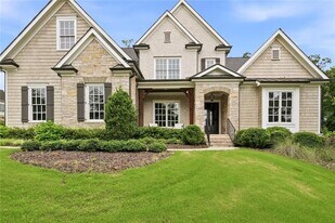 1012 Summit View Ln in Alpharetta, GA - Building Photo