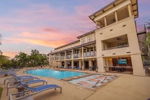 Muir Lake in Cedar Park, TX - Building Photo