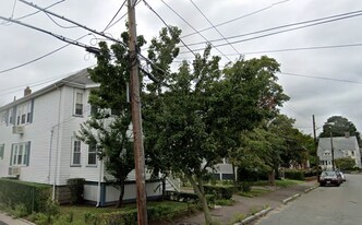 46 Winter St, Unit 2 in Medford, MA - Building Photo