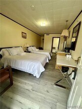 6908 Buffalo Ave, Unit 4 in Niagara Falls, NY - Building Photo - Building Photo