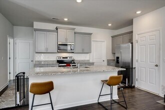 5132 Captain Dr in Grovetown, GA - Building Photo - Building Photo