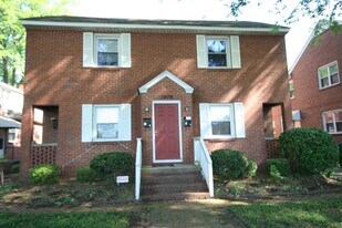 1406 W Chapel Hill St in Durham, NC - Building Photo