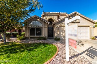 18624 N 2nd Ave in Phoenix, AZ - Building Photo