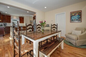 30 Beecher Pl in Newton, MA - Building Photo - Building Photo