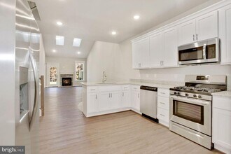 5606 Finley Rose Ct in Fredericksburg, VA - Building Photo - Building Photo