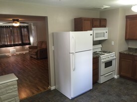 222 Prospect Ave in Findlay, OH - Building Photo