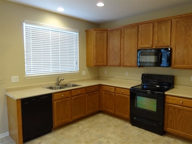 4291 Threshing Dr in Brighton, CO - Building Photo - Building Photo
