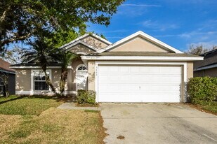 3433 Benson Park Blvd in Orlando, FL - Building Photo