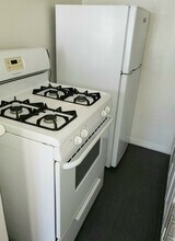 1909 Beachwood Dr in Los Angeles, CA - Building Photo - Building Photo