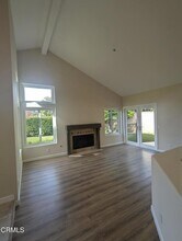 3732 Park Colony Ct in Agoura Hills, CA - Foto de edificio - Building Photo