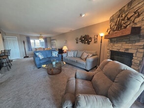 5940 Baydy Peak Rd, Unit SI ID1515829P in Osage Beach, MO - Building Photo - Building Photo