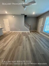 3238 Peninsula Wy in Lexington, KY - Building Photo - Building Photo