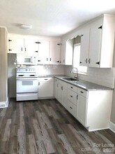 1500 Woodhill Ln in Charlotte, NC - Building Photo - Building Photo