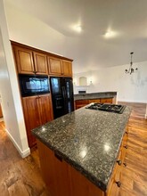 358 SE Sena Ct in Bend, OR - Building Photo - Building Photo