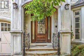 85 Aldershot Crescent in Toronto, ON - Building Photo - Building Photo