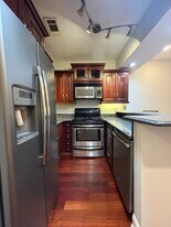 106 E Brookline St, Unit 1 in Boston, MA - Building Photo