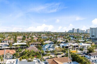 2881 NE 33rd Ct, Unit PH A in Fort Lauderdale, FL - Building Photo - Building Photo