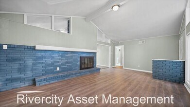 3164 Inverness Pkwy Dr in Memphis, TN - Building Photo - Building Photo