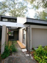 7200 SW 8th Ave in Gainesville, FL - Building Photo