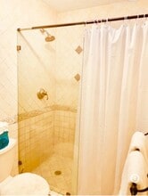 109 SW 8th St in Hallandale Beach, FL - Building Photo - Building Photo